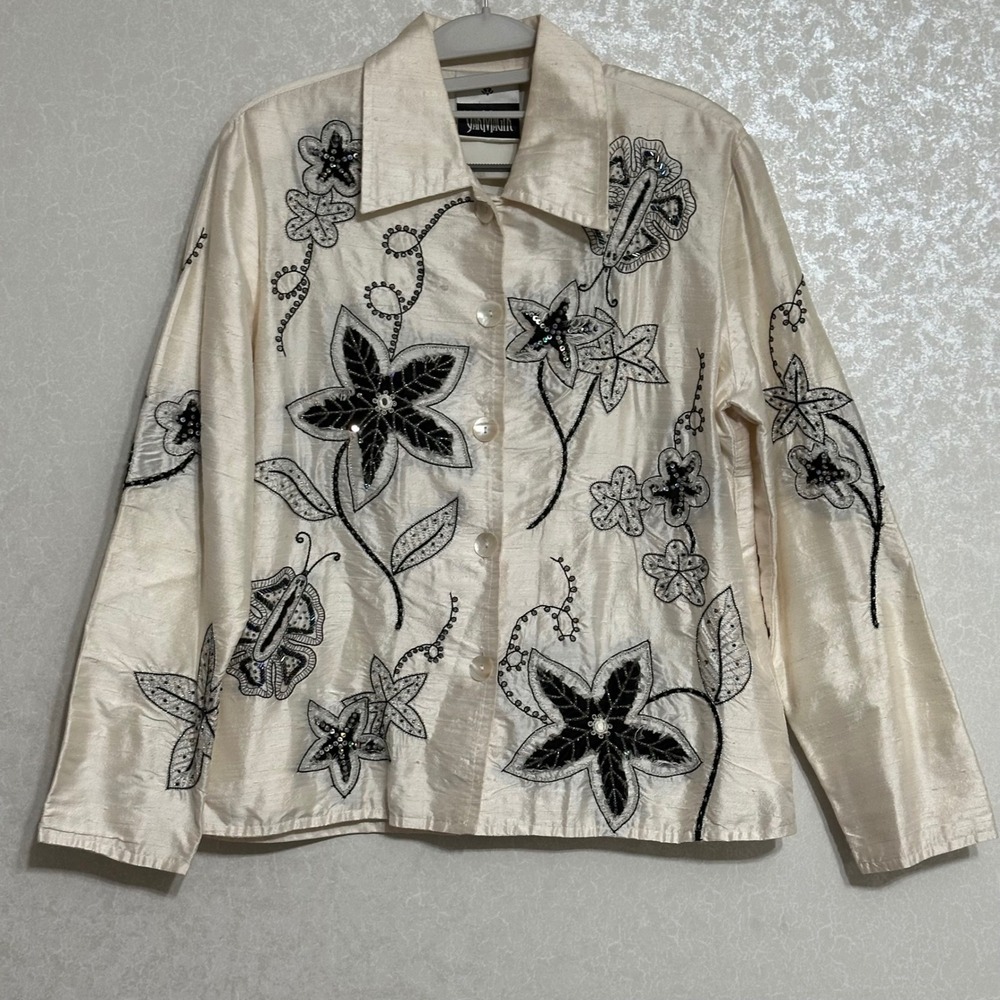 Yak Magik VTG Floral Butterfly Embroidered Beaded‎ 100% Silk Button Up Cream M